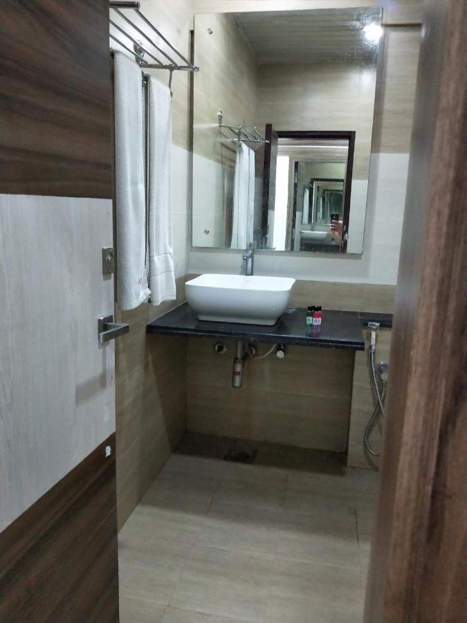 Hotel Samrat Діу Екстер'єр фото
